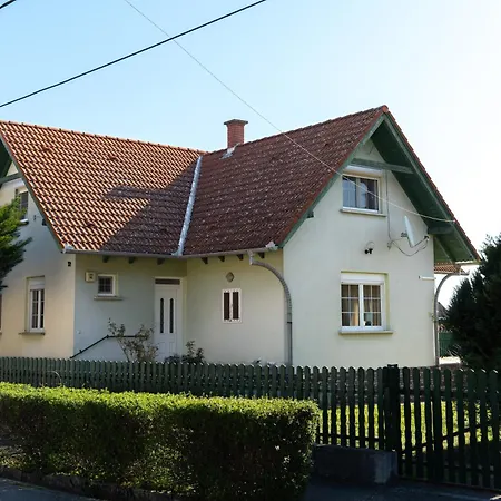 Hanga Vendeghaz 아파트